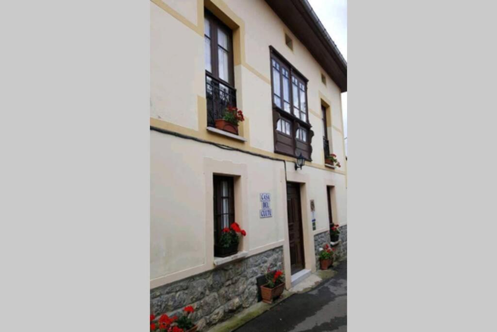 Casa Del Cuetu. Traditional Village House In Asturias Mere Exterior foto