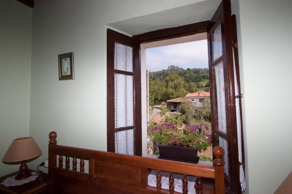 Casa Del Cuetu. Traditional Village House In Asturias Mere Exterior foto